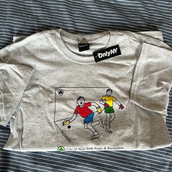 Brand new ONLYNY tee - Picture 1 of 4